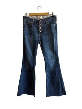 Ariat REAL Size 31 Dark Wash Ophelia Flare Leg Jeans Button Fly Western Country